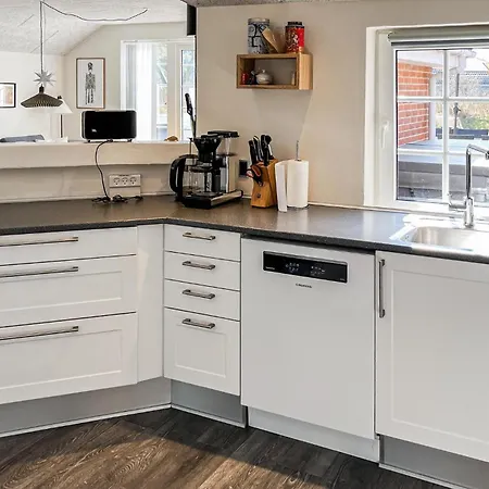 別荘 In With Sauna ブラーバンド